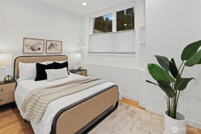 609 15th Avenue E, Seattle, WA 98112 - Photo 22