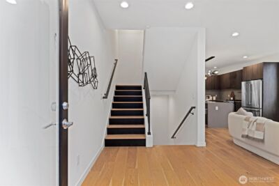 609 15th Avenue E, Seattle, WA 98112 - Photo 4