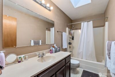 15215 Larch Way , Lynnwood, WA 98087 - Photo 11