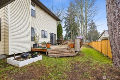 15215 Larch Way , Lynnwood, WA 98087 - Photo 15
