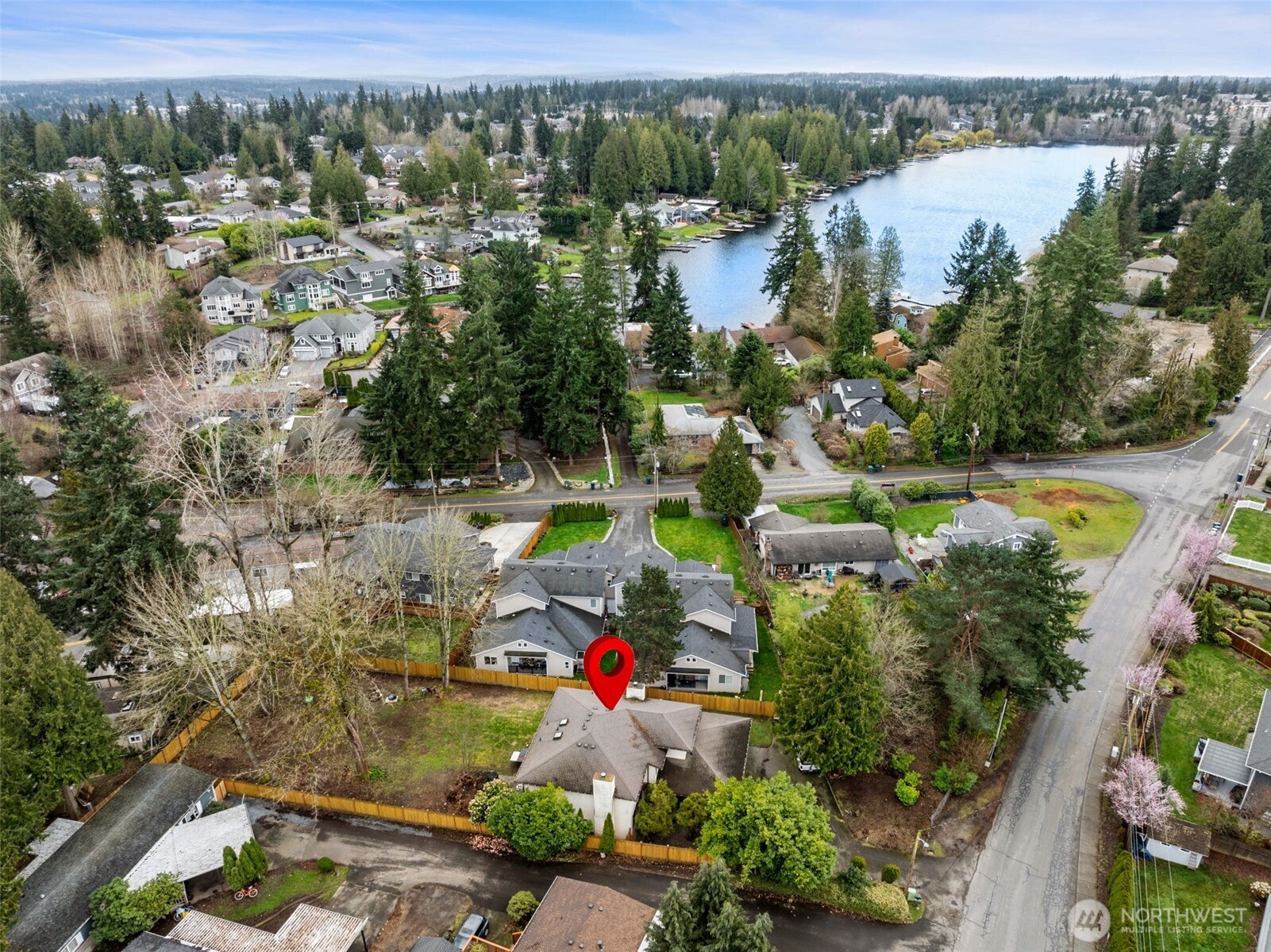 15215 Larch Way , Lynnwood, WA 98087