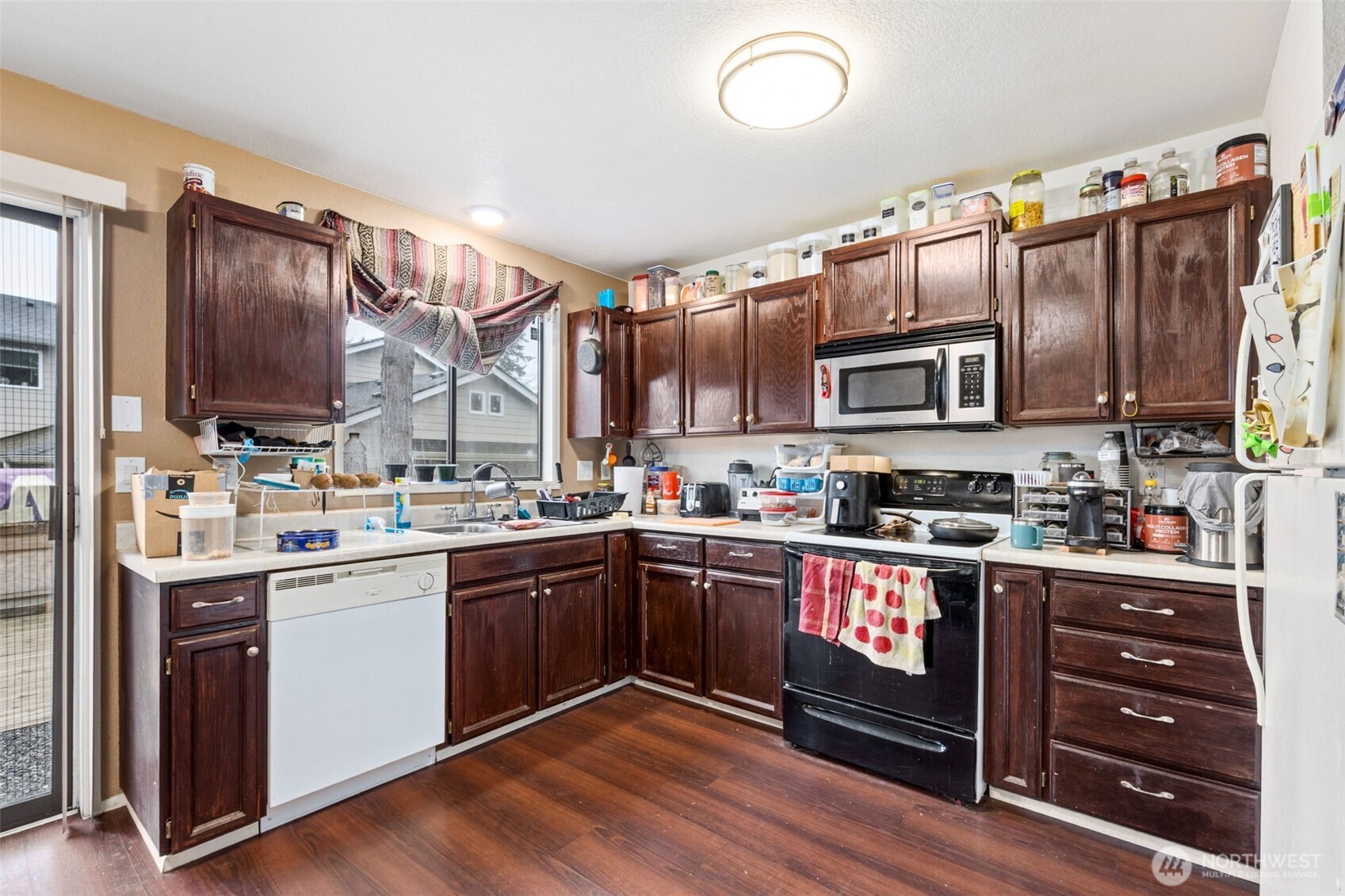 15215 Larch Way , Lynnwood, WA 98087