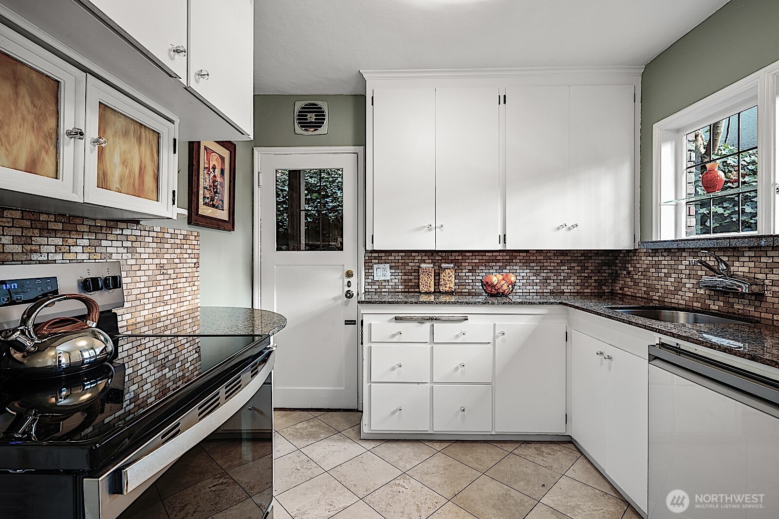 750 Belmont Avenue E #5, Seattle, WA 98102-5986