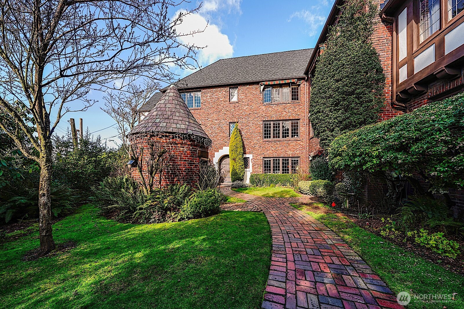 750 Belmont Avenue E #5, Seattle, WA 98102-5986