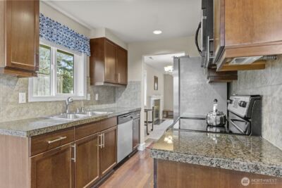 5702 N 33rd #3A, Tacoma, WA 98407 - Photo 4