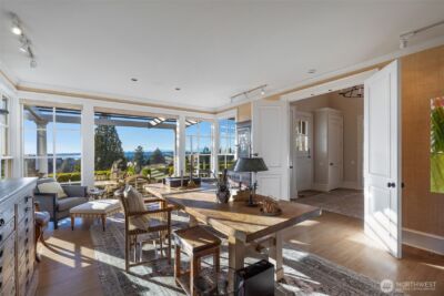 9400 Vineyard Crest , Bellevue, WA 98004 - Photo 18