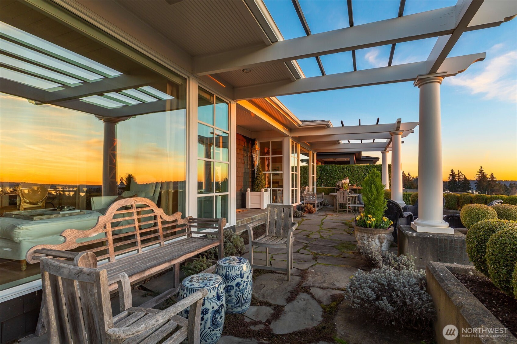 9400 Vineyard Crest , Bellevue, WA 98004