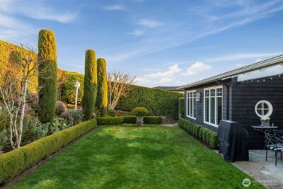 9400 Vineyard Crest , Bellevue, WA 98004 - Photo 30