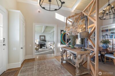 9400 Vineyard Crest , Bellevue, WA 98004 - Photo 7