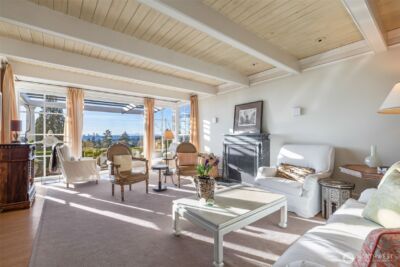 9400 Vineyard Crest , Bellevue, WA 98004 - Photo 8