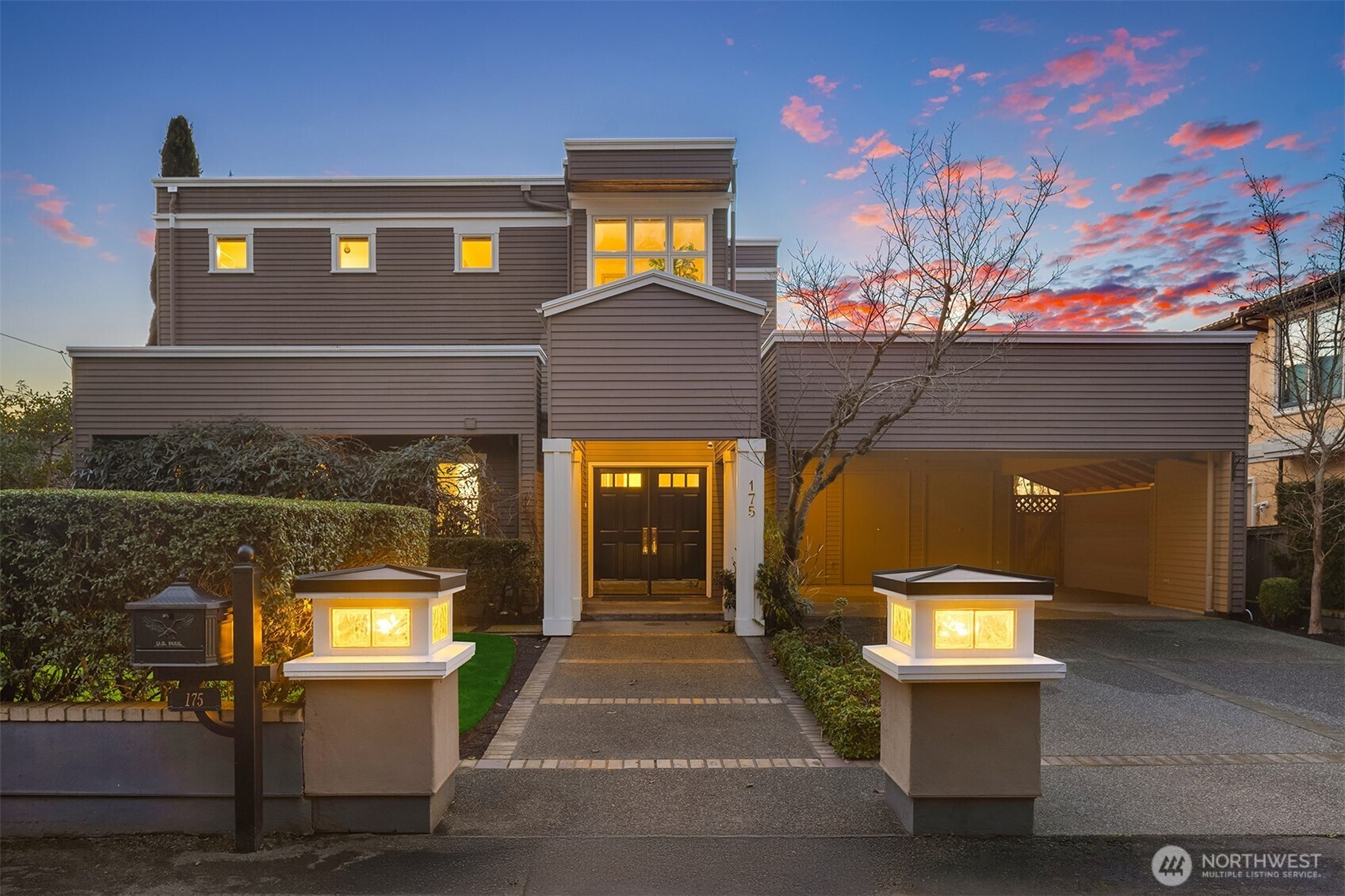 175 Lake Avenue W, Kirkland, WA 98033