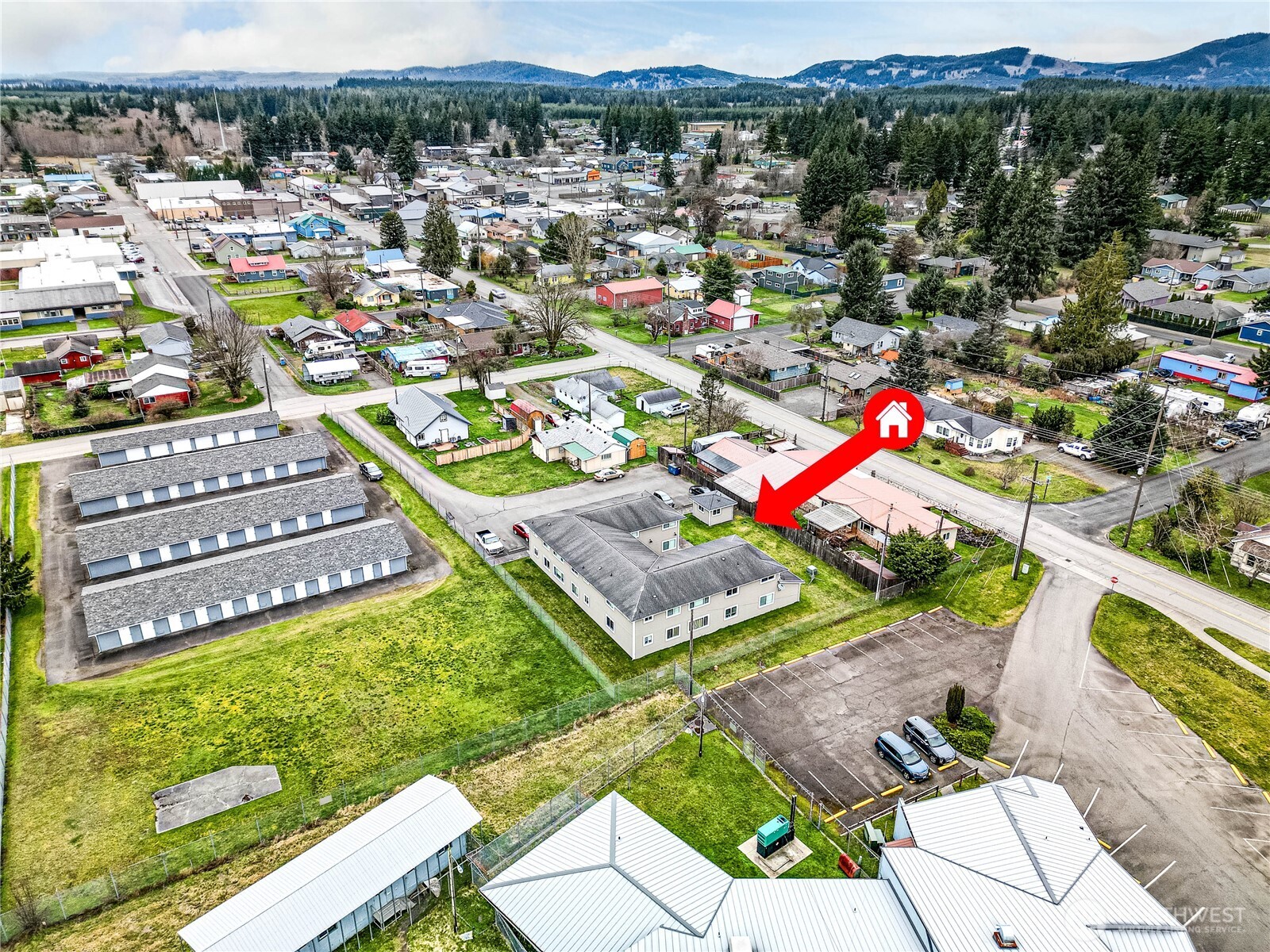 97 S Elderberry Avenue , Forks, WA 98331