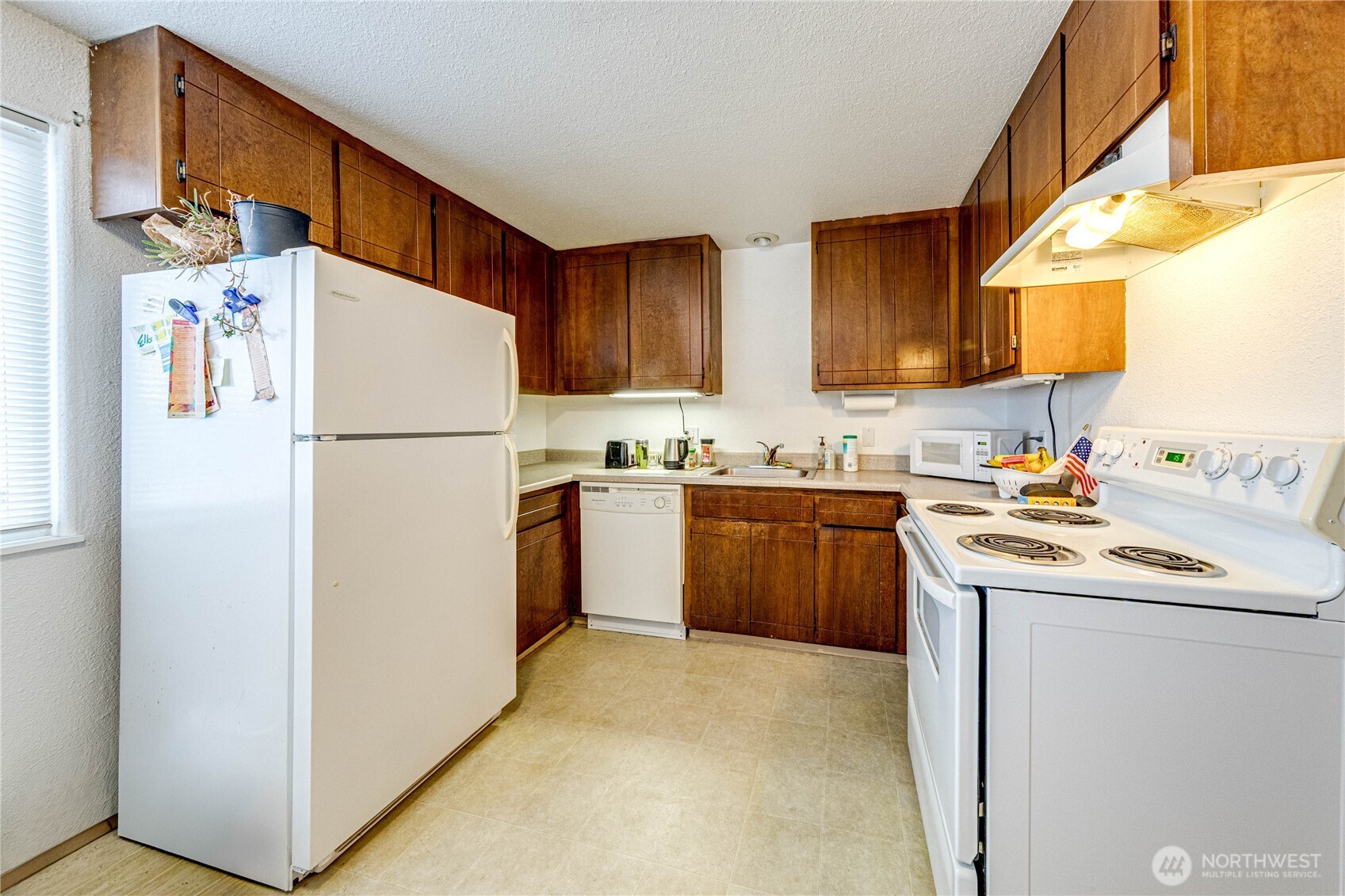 97 S Elderberry Avenue , Forks, WA 98331