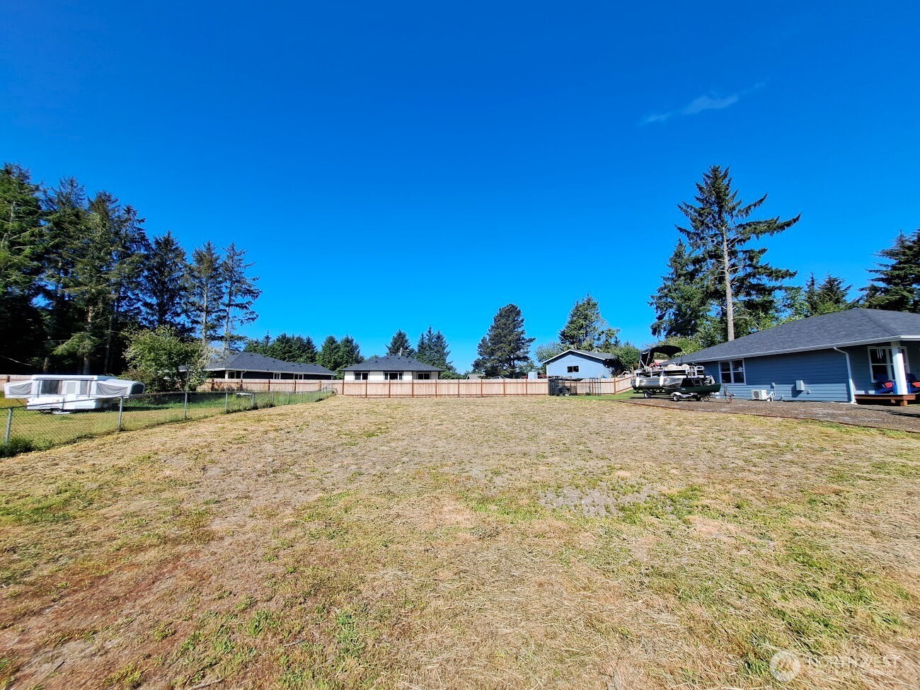 729 Wood Duck Avenue SE, Ocean Shores, WA 98569