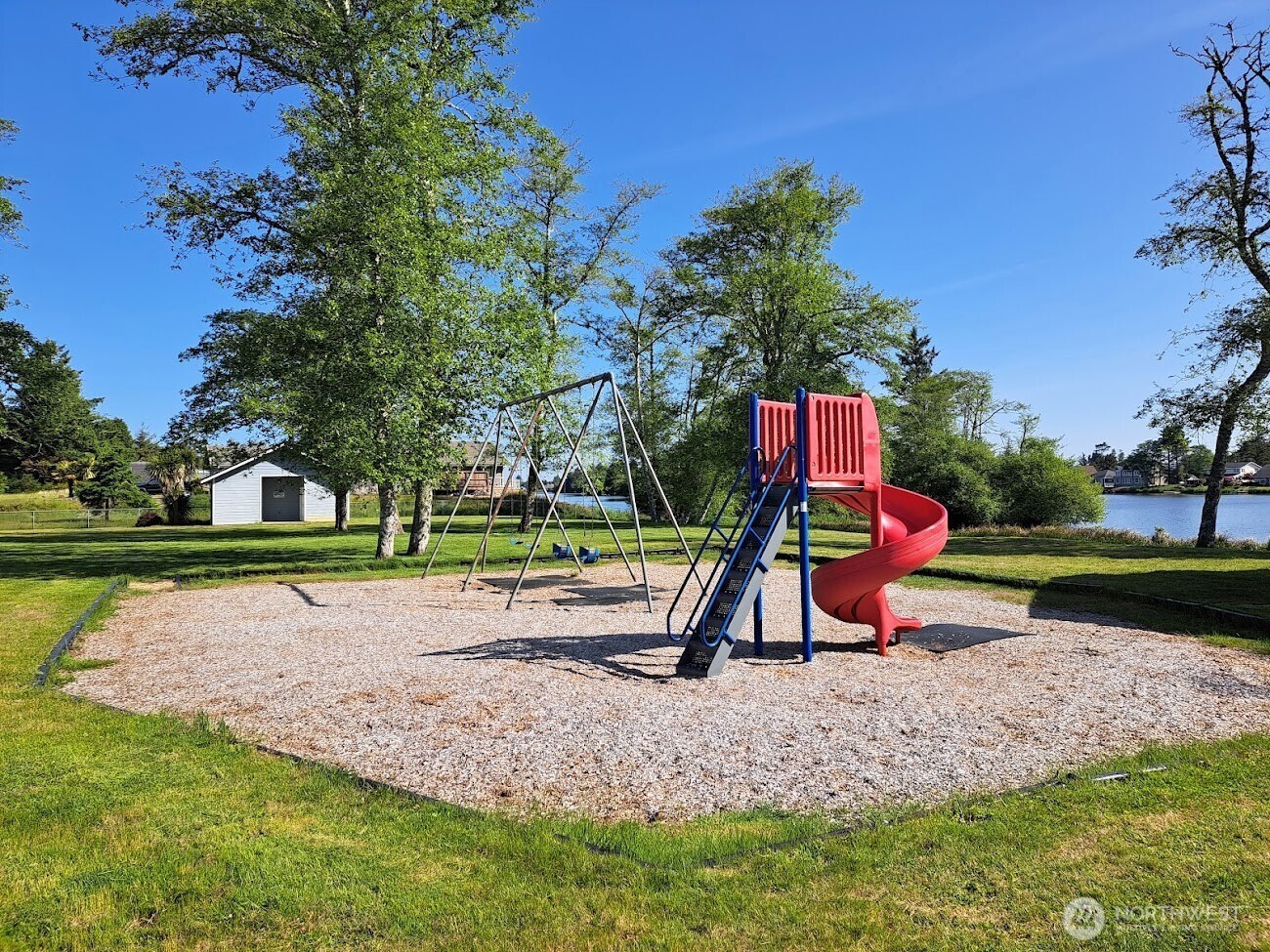 729 Wood Duck Avenue SE, Ocean Shores, WA 98569