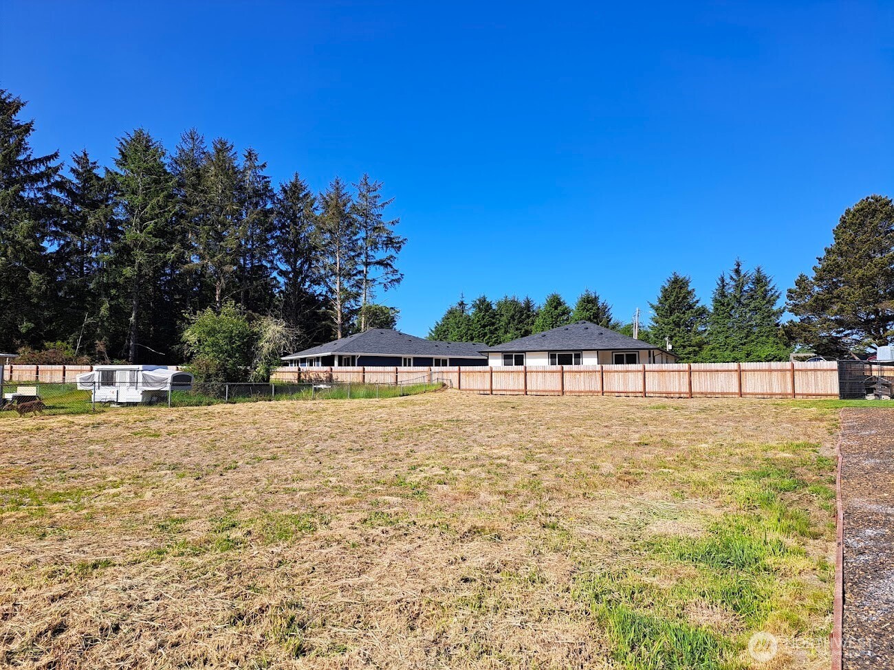 729 Wood Duck Avenue SE, Ocean Shores, WA 98569