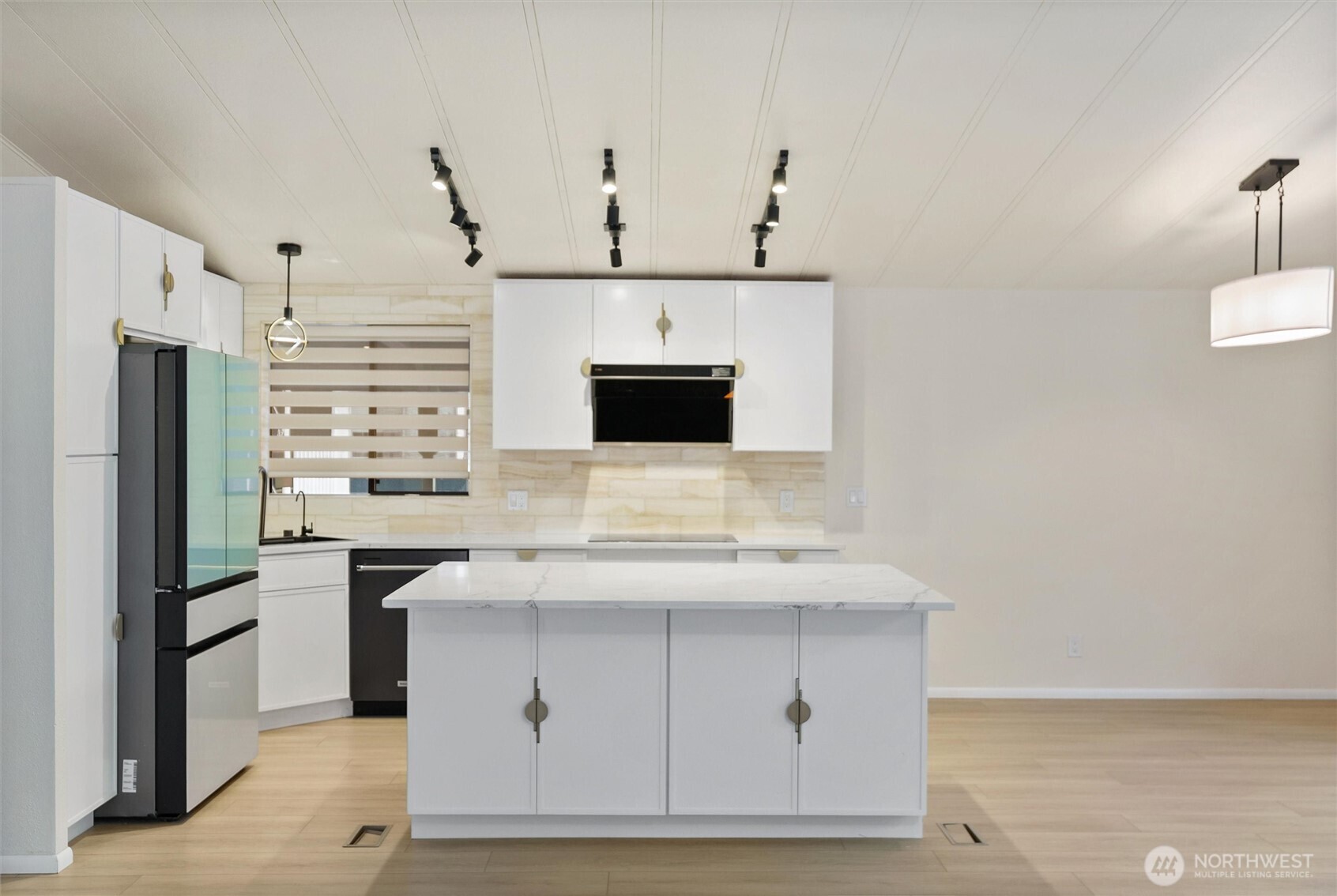 28000 NE 142nd Place #121, Duvall, WA 98019