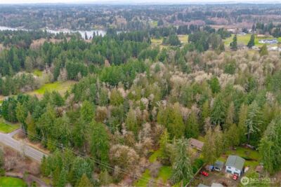 4810 61st Avenue NE, Olympia, WA 98516 - Photo 2