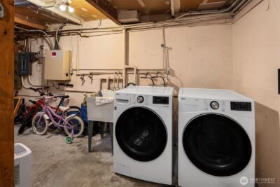 8701 35th Avenue NE #9, Seattle, WA 98115 - Photo 16