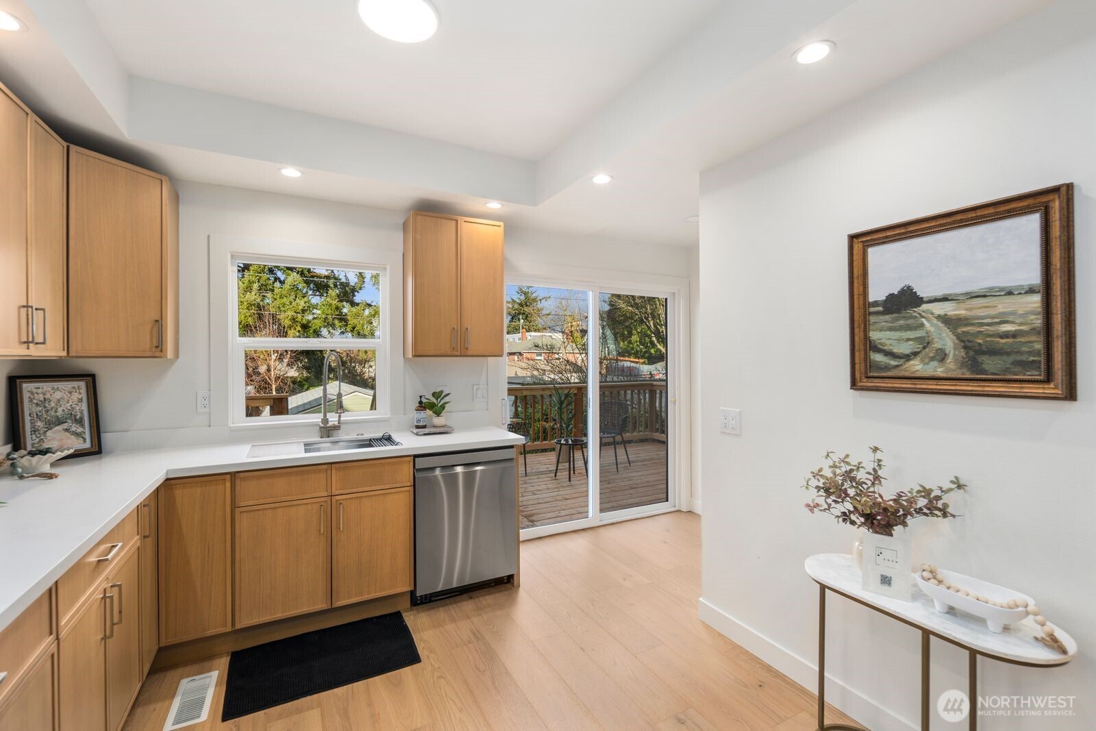 1121 N M Street , Tacoma, WA 98403-1524