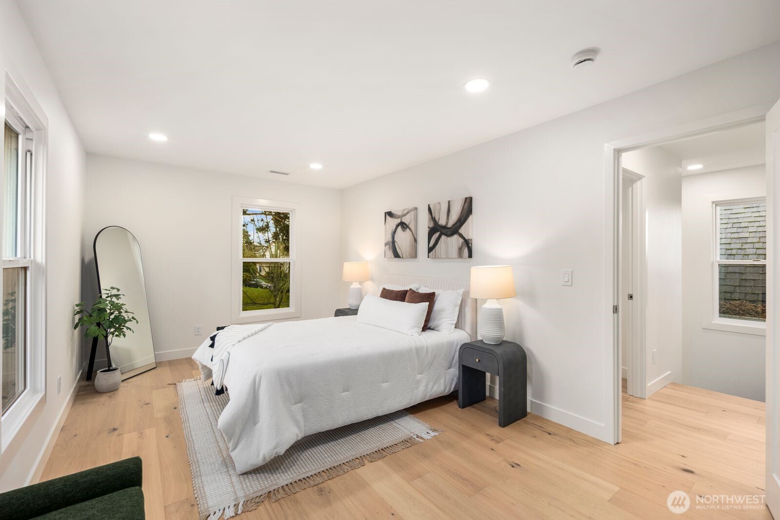 1121 N M Street , Tacoma, WA 98403-1524