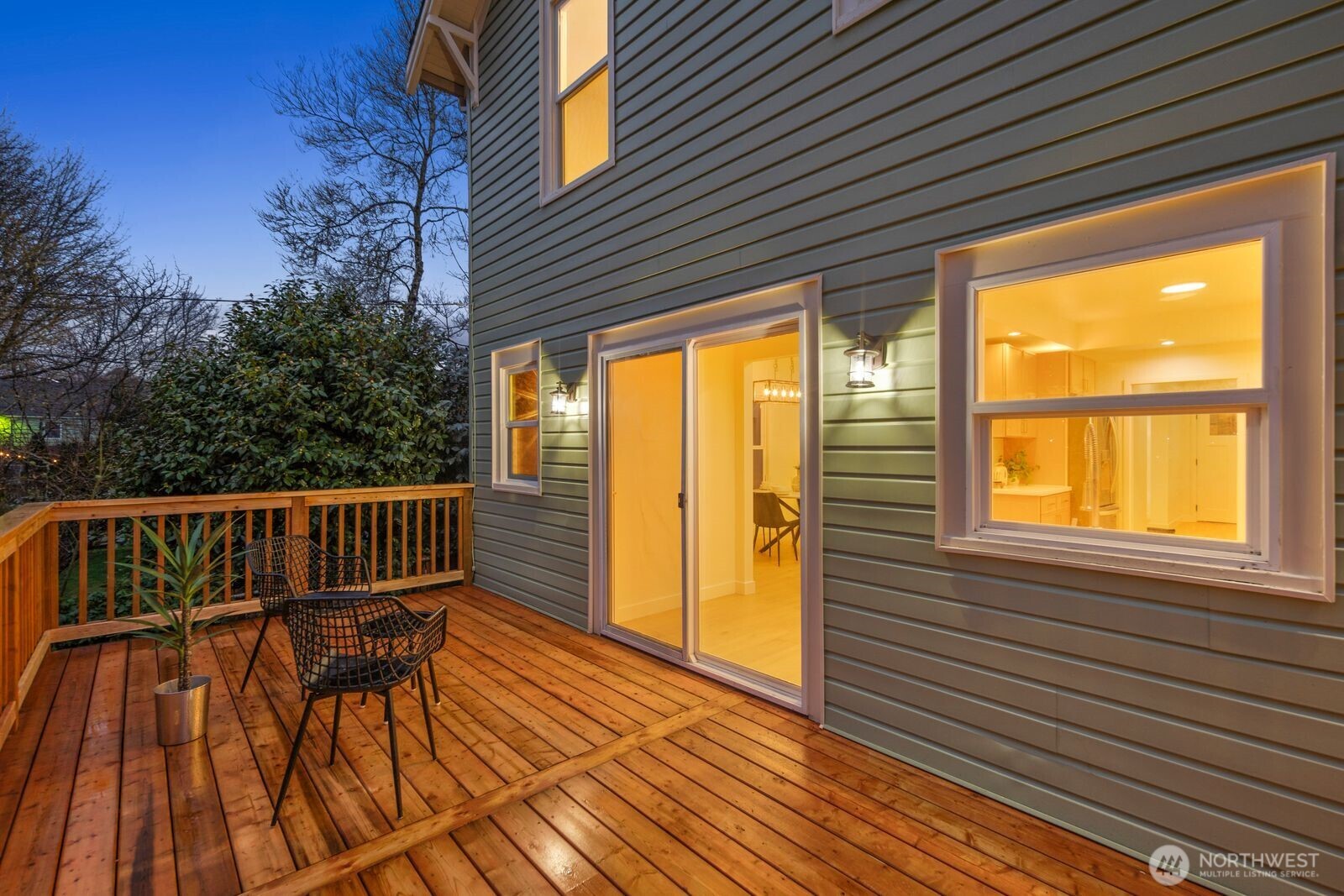 1121 N M Street , Tacoma, WA 98403-1524