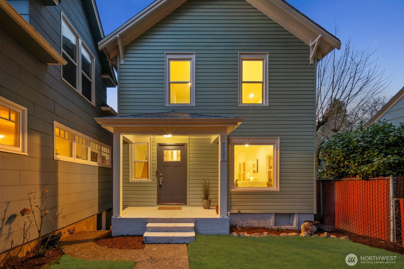 1121 N M Street , Tacoma, WA 98403-1524