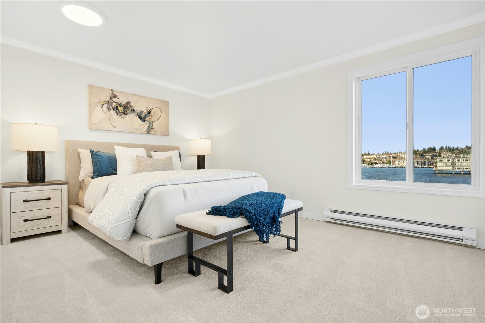 733 Lake Street S #202, Kirkland, WA 98033