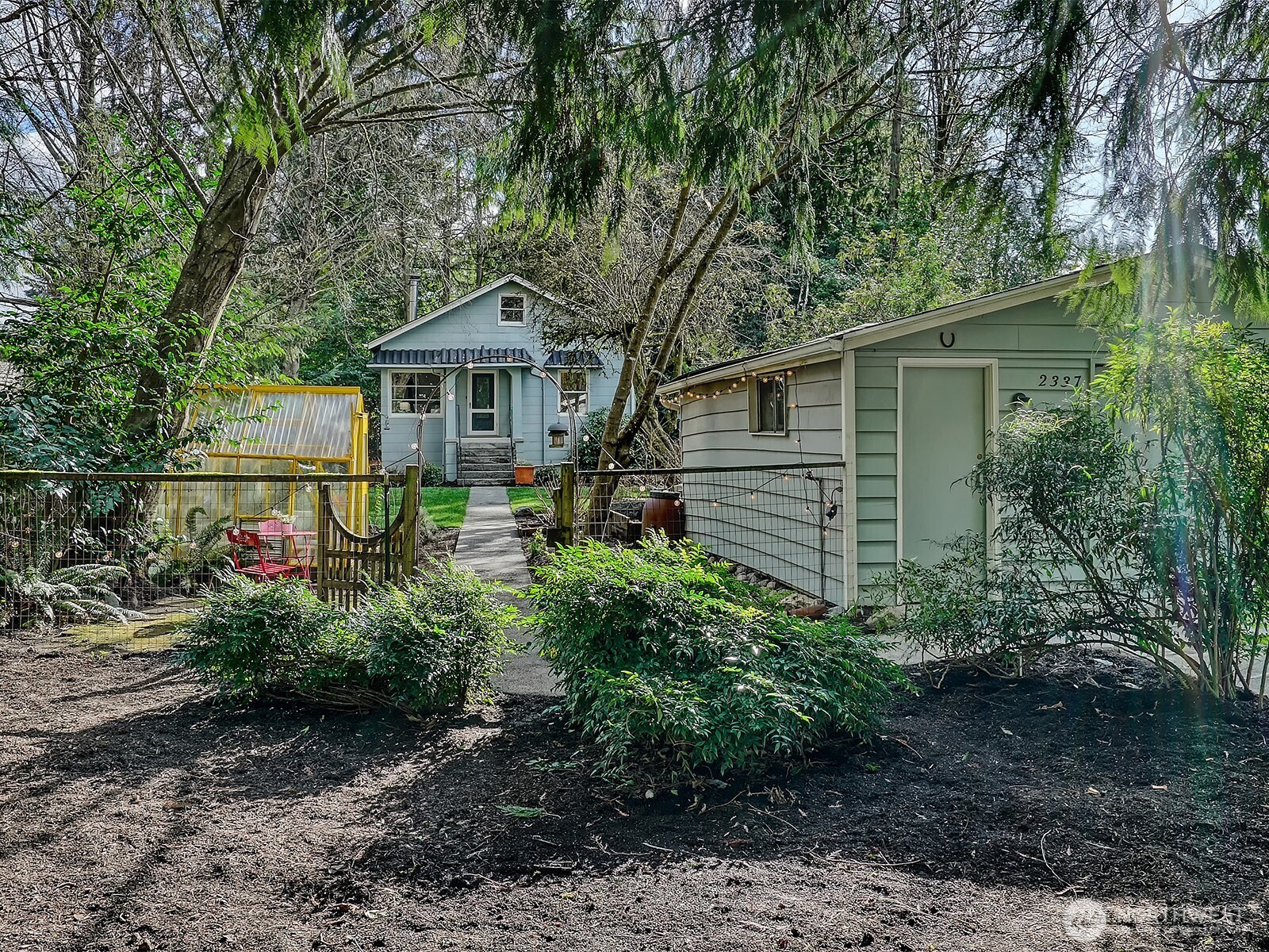 2337 NE 86th Street , Seattle, WA 98115-3317