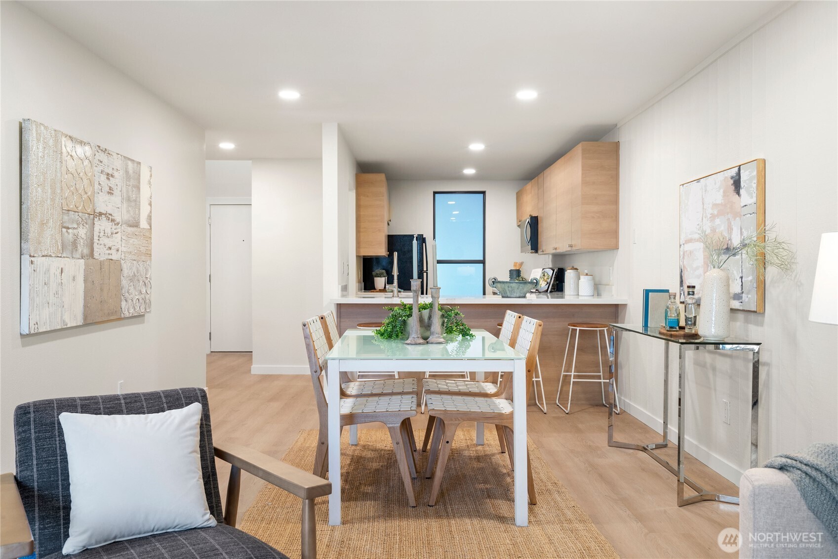 6439 139th Avenue NE #19, Redmond, WA 98052