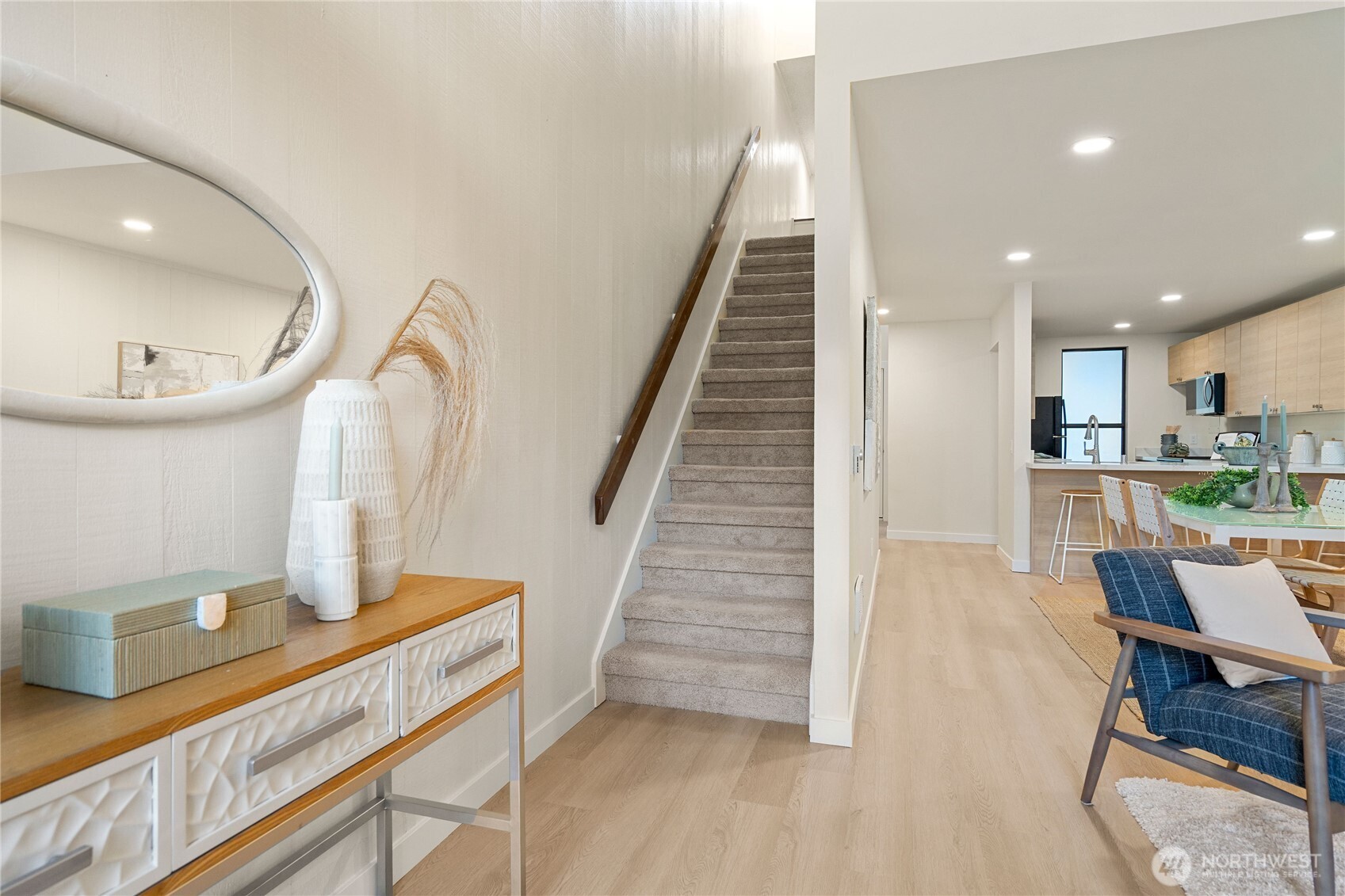 6439 139th Avenue NE #19, Redmond, WA 98052