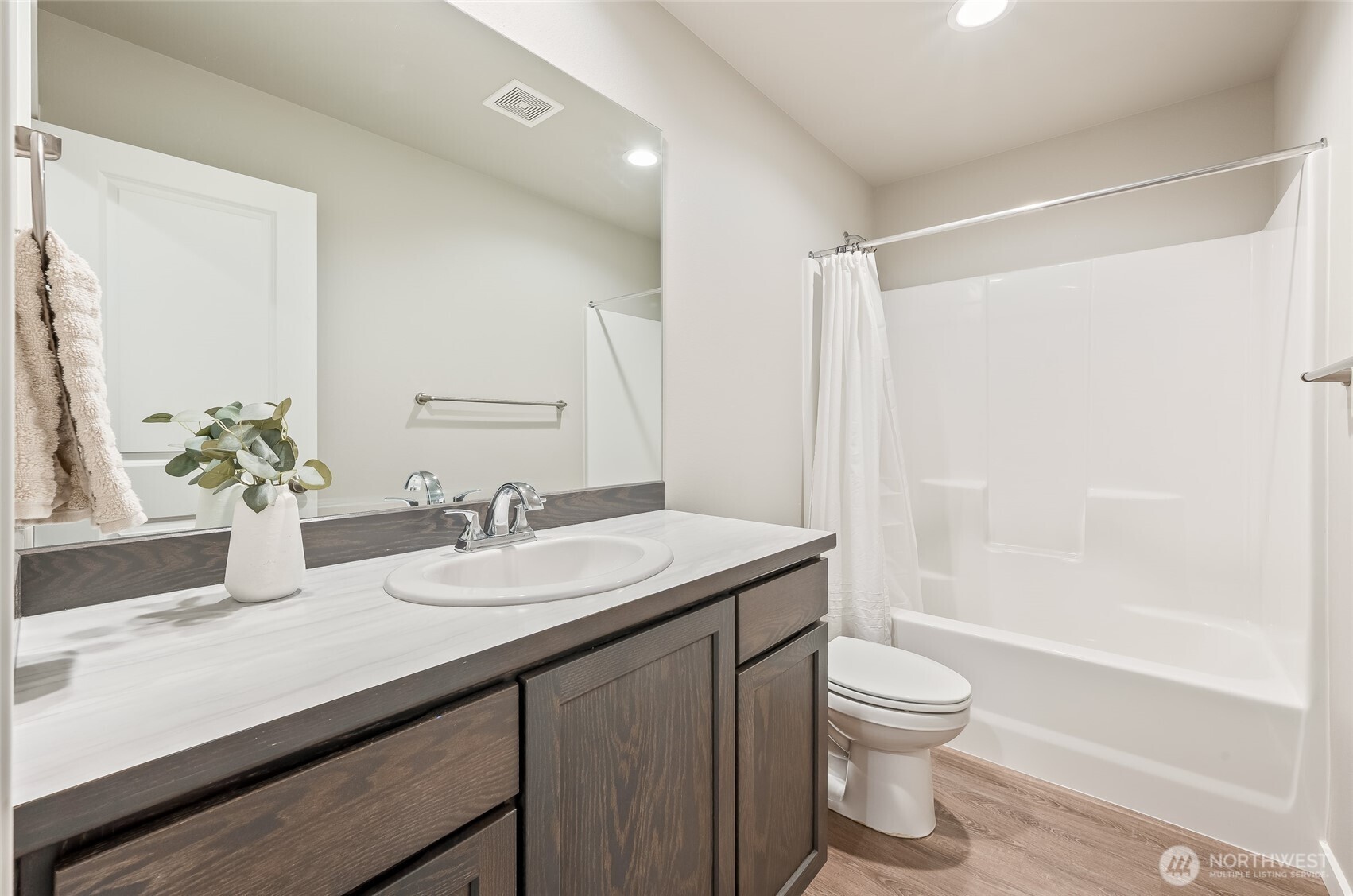 2205 SE Marlette Road , East Wenatchee, WA 98802