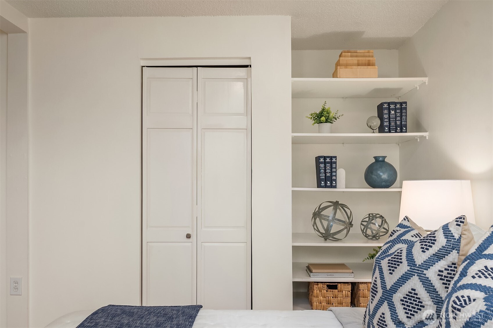 2821 SW Trenton Street , Seattle, WA 98126