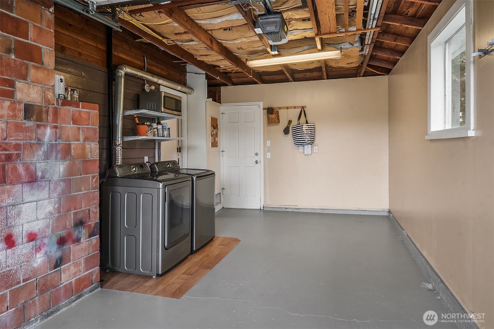 2821 SW Trenton Street , Seattle, WA 98126