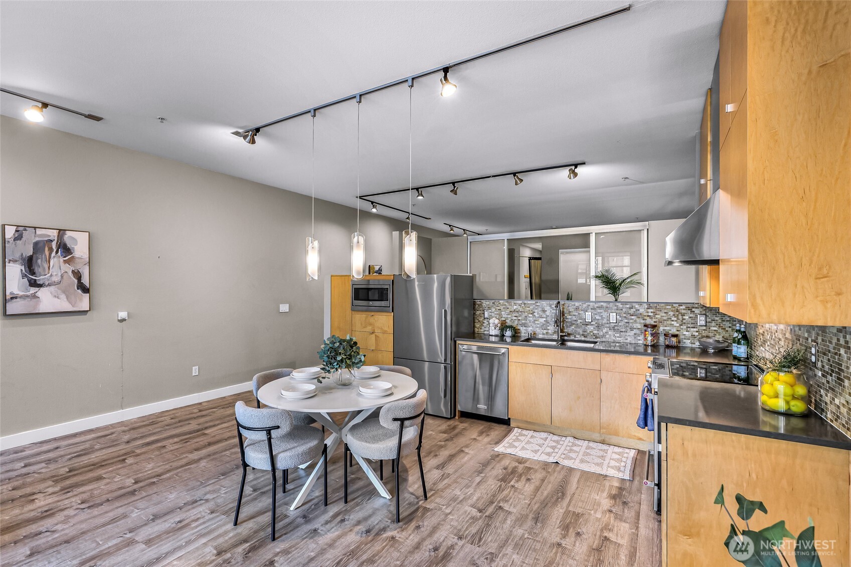 2015 Terry Avenue #417, Seattle, WA 98121