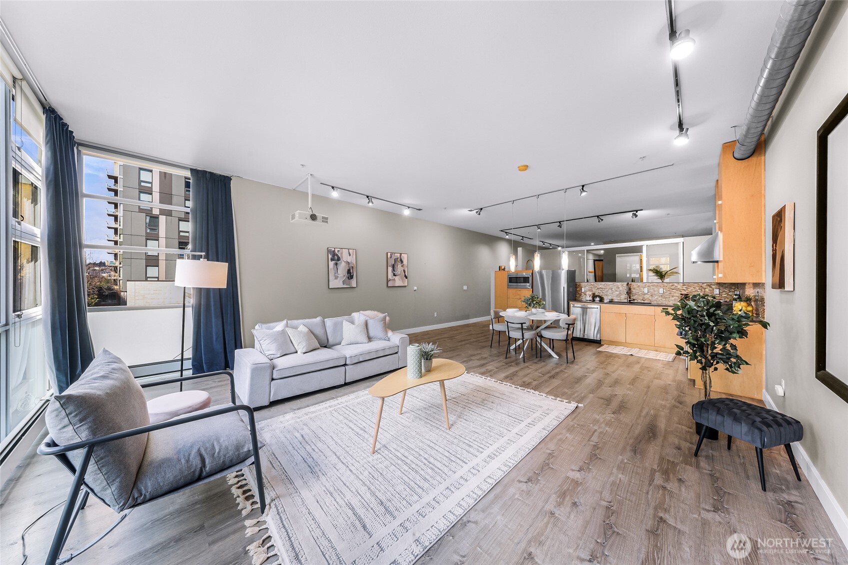 2015 Terry Avenue #417, Seattle, WA 98121