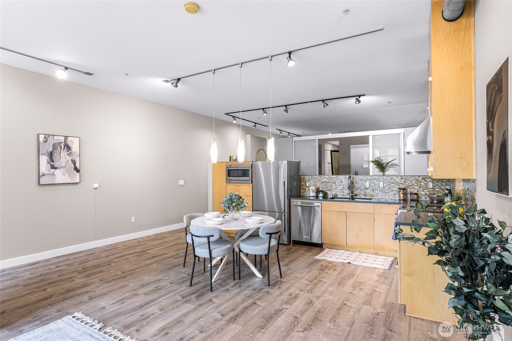 2015 Terry Avenue #417, Seattle, WA 98121