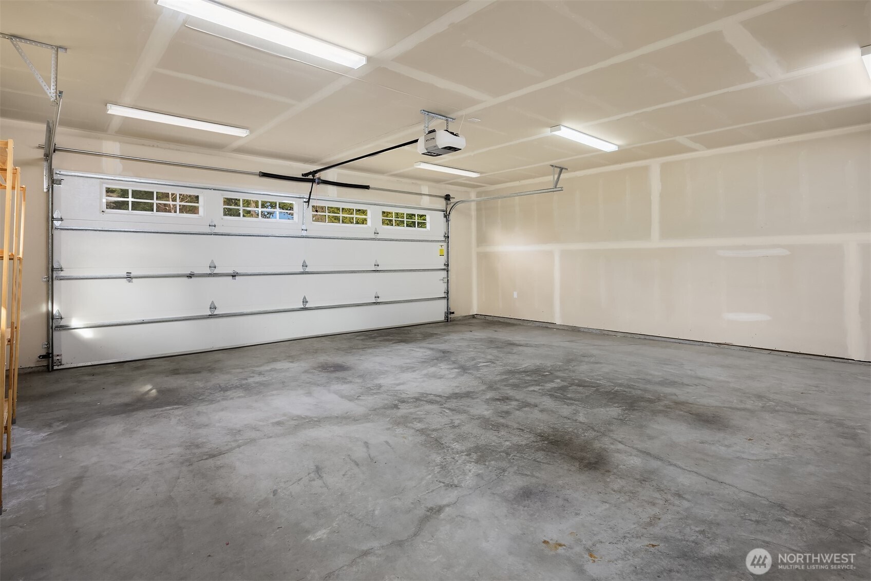 22709 SE 16th Street , Sammamish, WA 98075