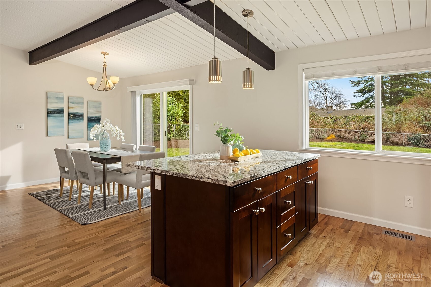 22709 SE 16th Street , Sammamish, WA 98075