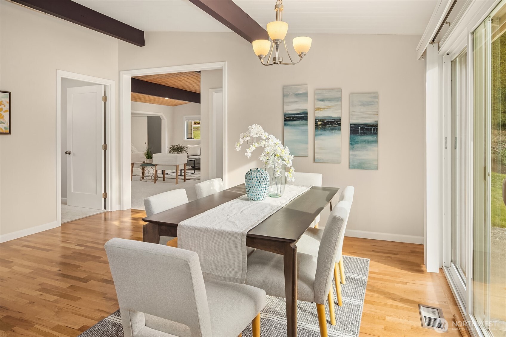 22709 SE 16th Street , Sammamish, WA 98075