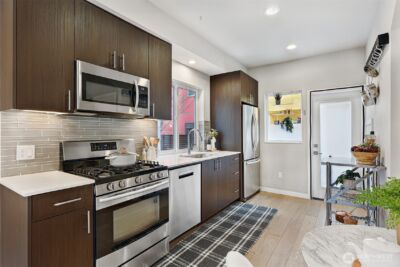 3660 Courtland Place S, Seattle, WA 98144 - Photo 11