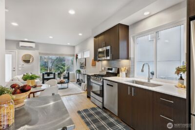 3660 Courtland Place S, Seattle, WA 98144 - Photo 13