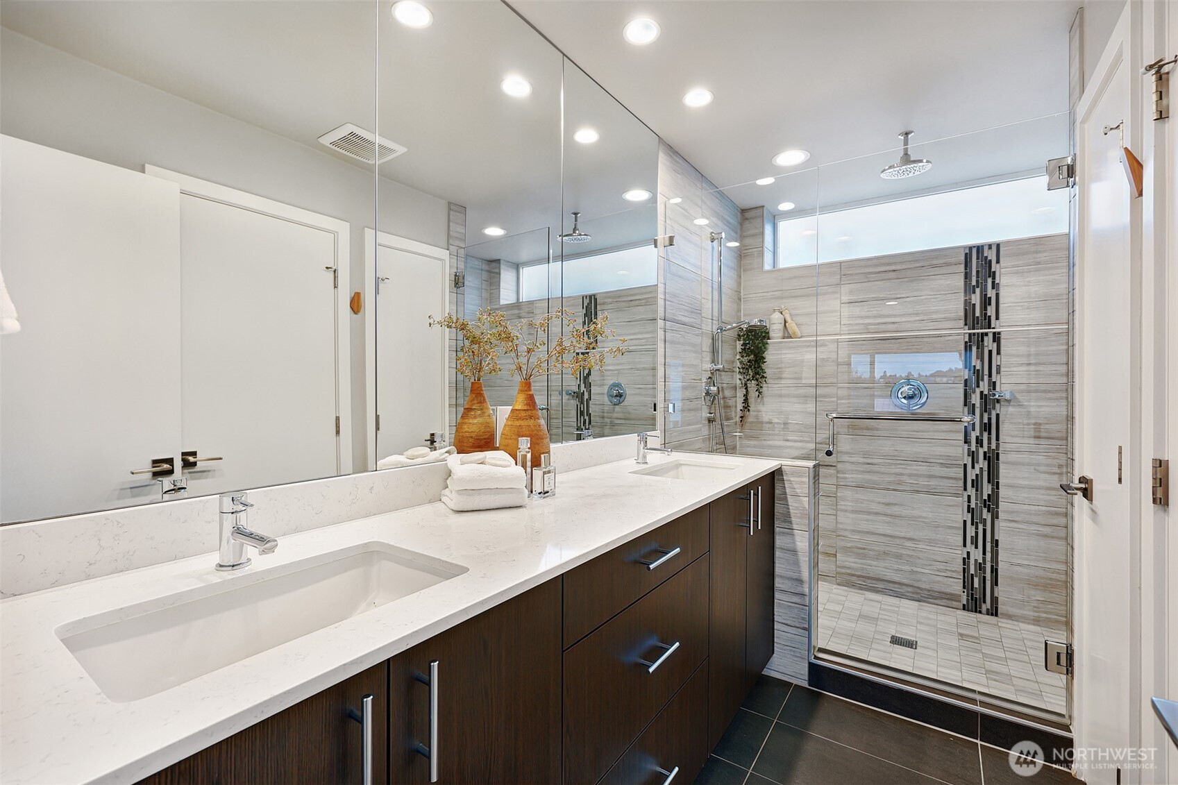 3660 Courtland Place S, Seattle, WA 98144