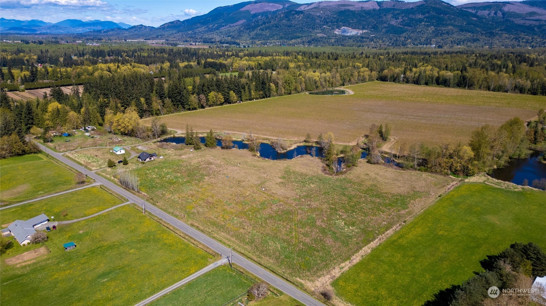 5544 Sand Road , Bellingham, WA 98226