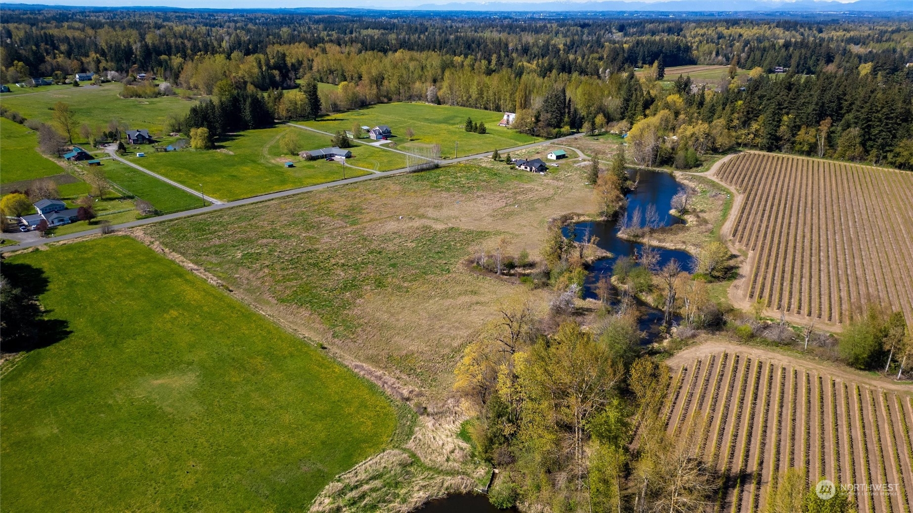 5544 Sand Road , Bellingham, WA 98226