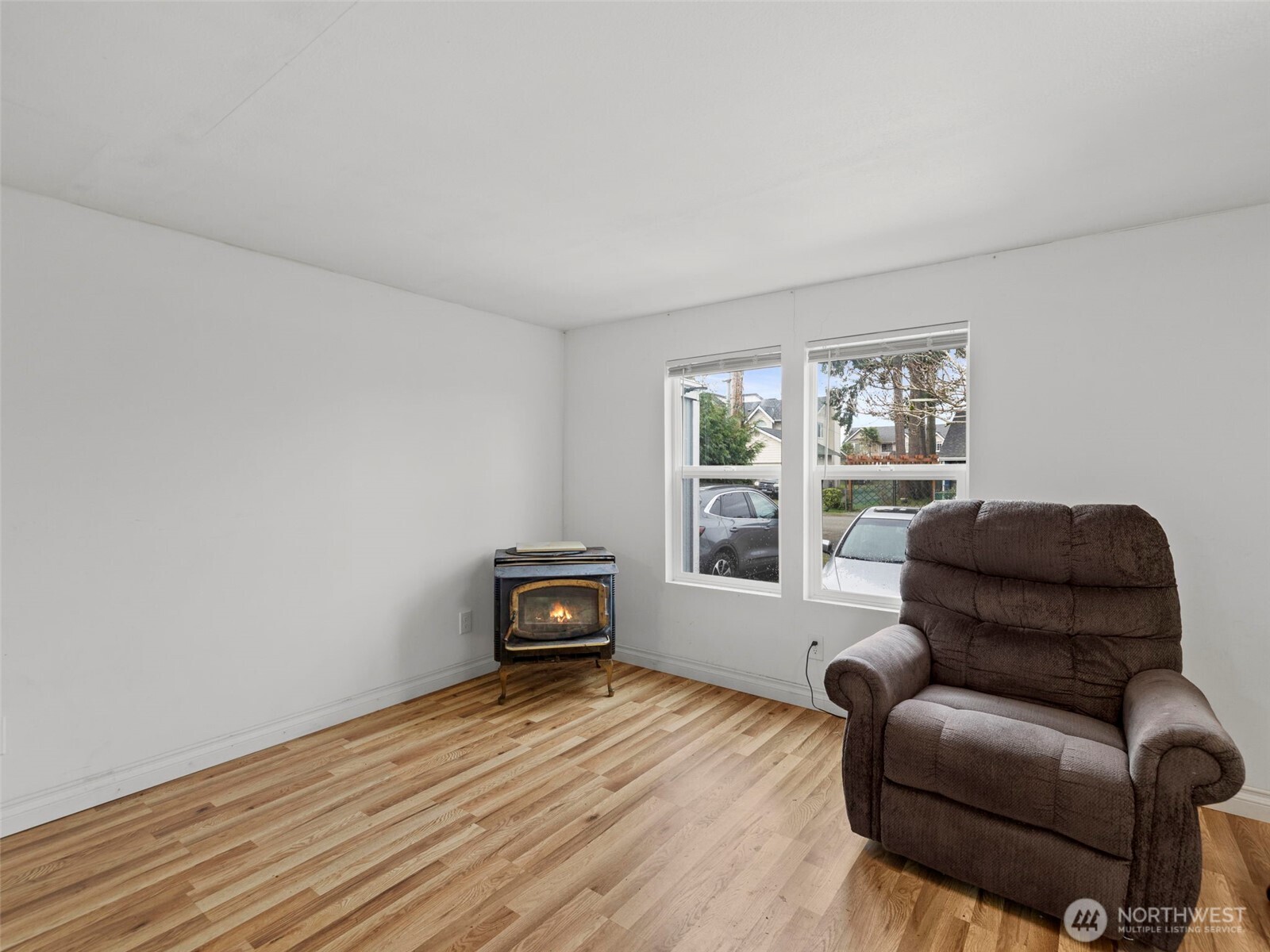 11040 14th Avenue SW, Seattle, WA 98146