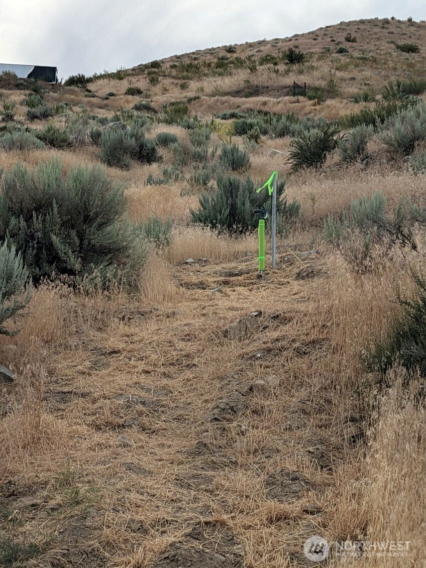 37 Osprey Nest Road , Pateros, WA 98846