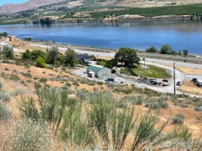 37 Osprey Nest Road , Pateros, WA 98846 - Photo 2