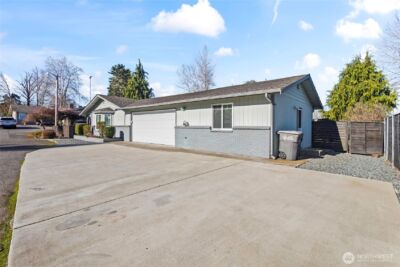 10021 33rd Street Ct E, Edgewood, WA 98371 - Photo 4