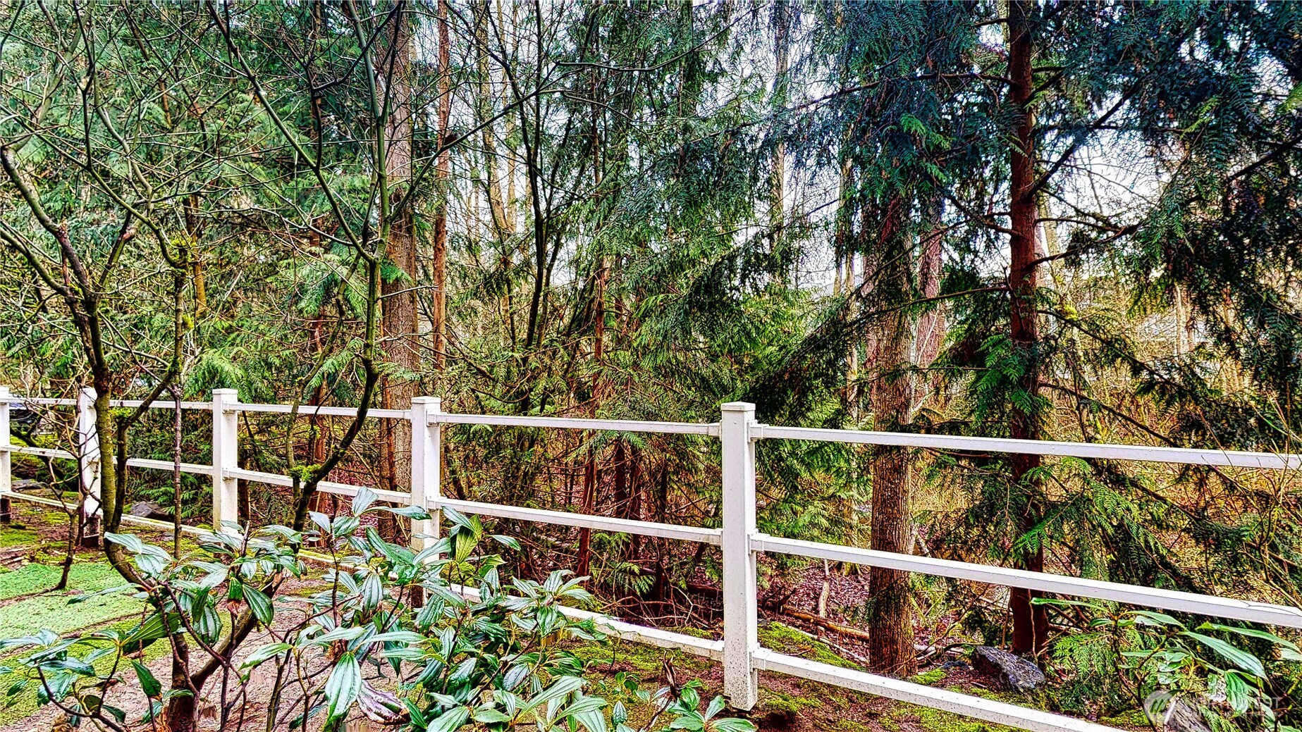 12712 Admiralty Way #E-103, Everett, WA 98204-8020